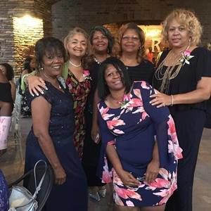 Meet your Posher, Debra